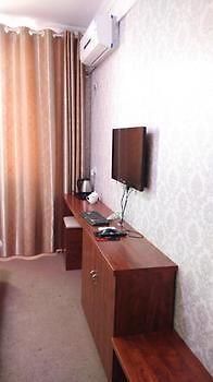 Yanshi 7 Star Express Hotel Luoyang  Exterior foto