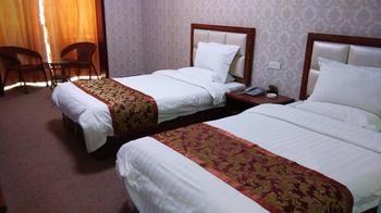 Yanshi 7 Star Express Hotel Luoyang  Exterior foto